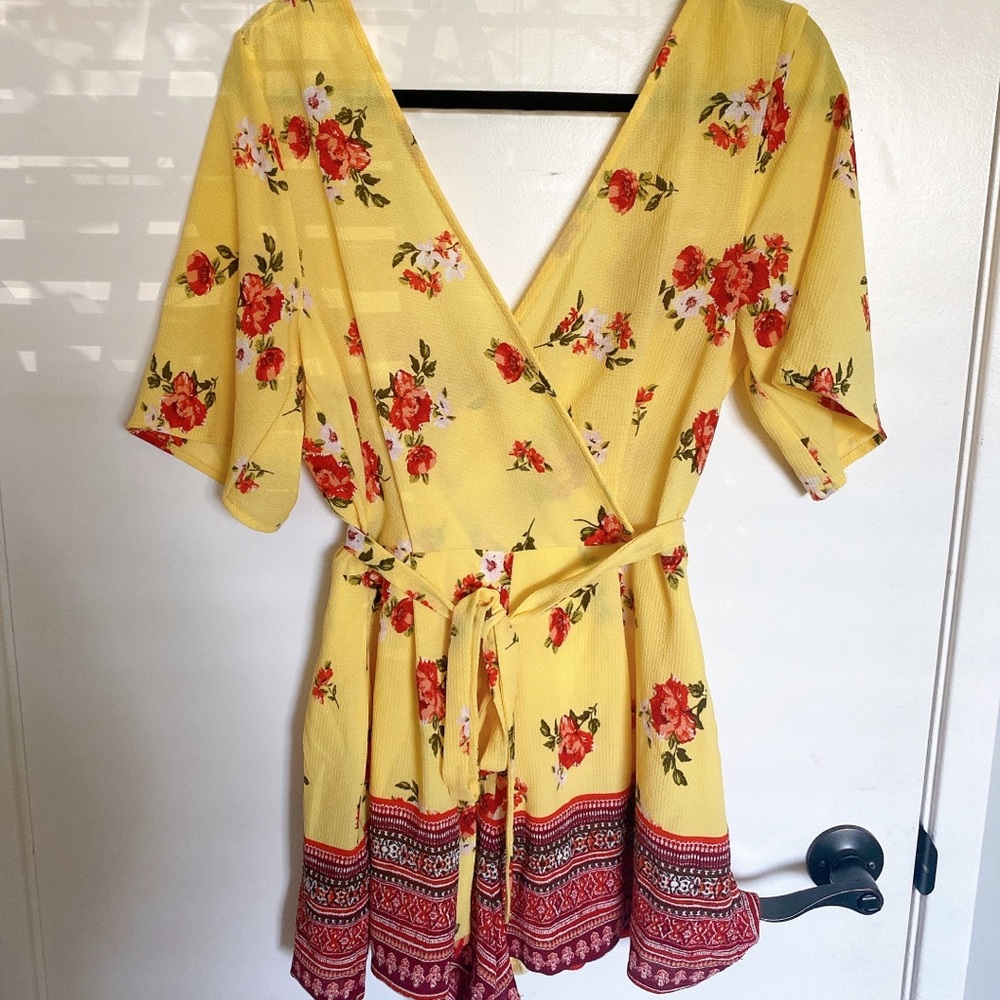 Flower jumpsuit yellow size medium